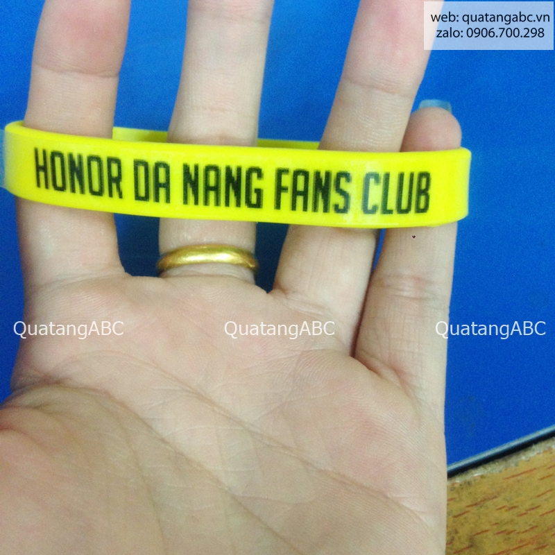 Vòng tay thông minh của honor da nang fans club được in tại INLOGO
